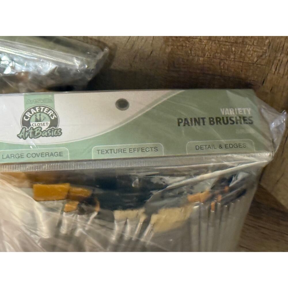 ArtSkills Crafters Closet Variety Paint Brushes 25 ct - 8 Package Bundle - NEW - Picture 2 of 4